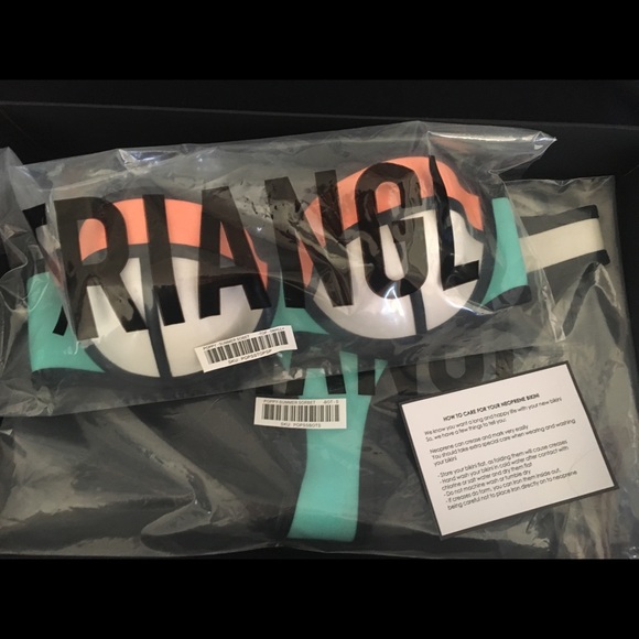 TRIANGL Poppy Bikini - Picture 4 of 5